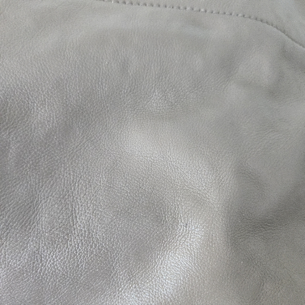 Prada‎ Brown Leather Bag - Picture 15 of 17